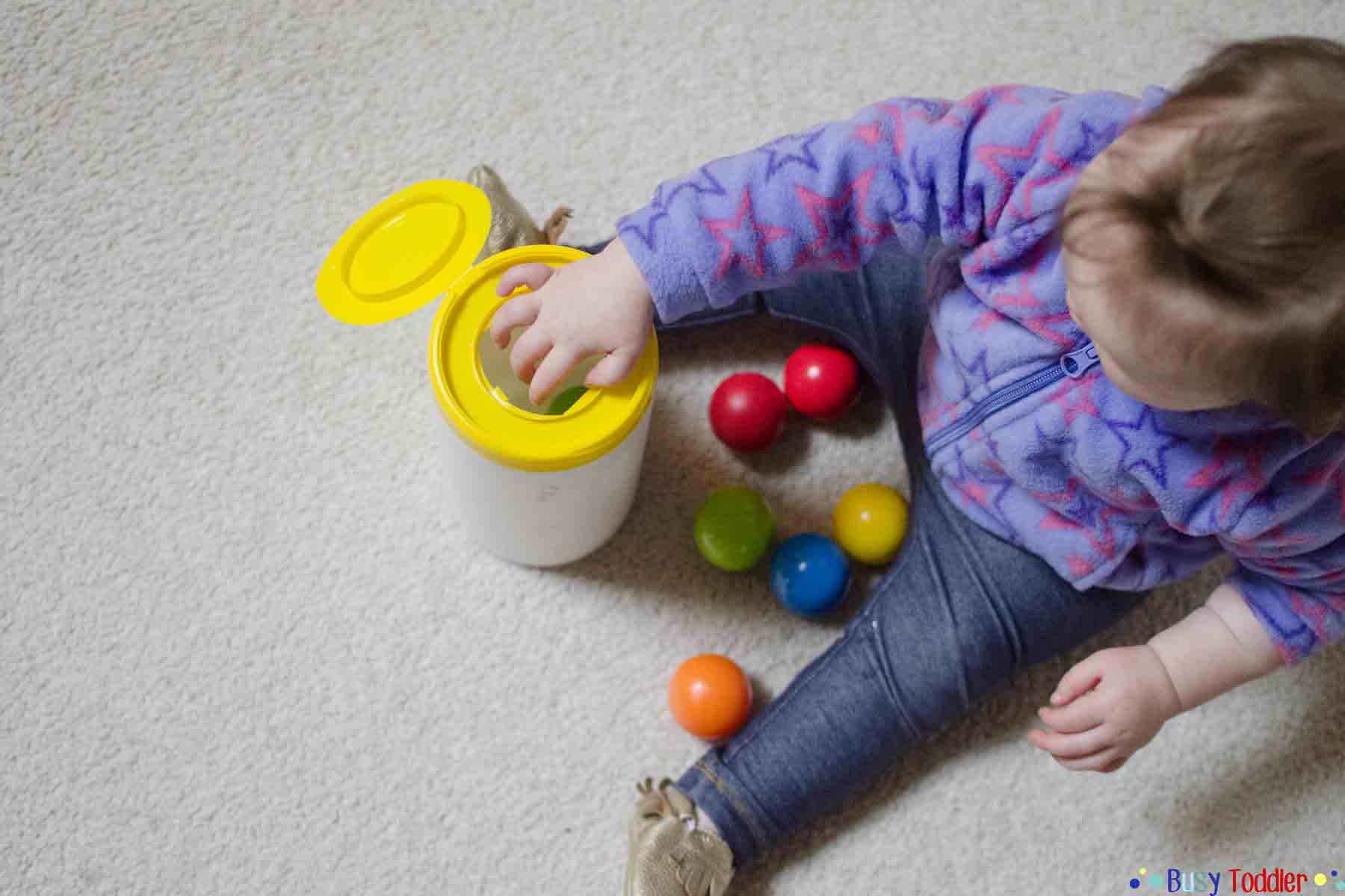 BABY BALL DROP: a simple DIY activity for baby to play
