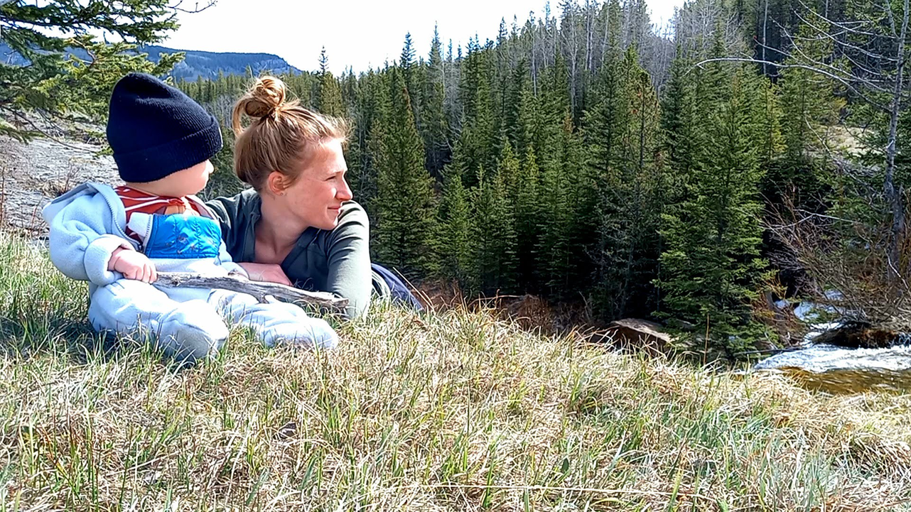 baby wearing toque